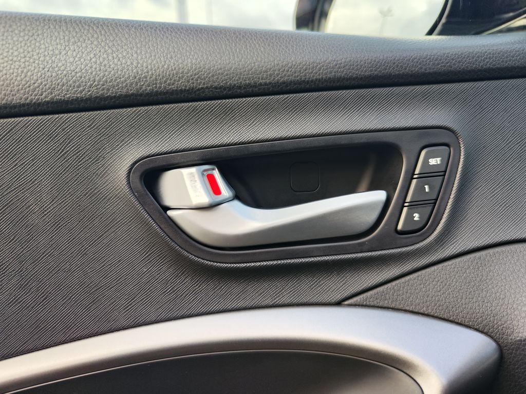 Hyundai Grand Santa Fe