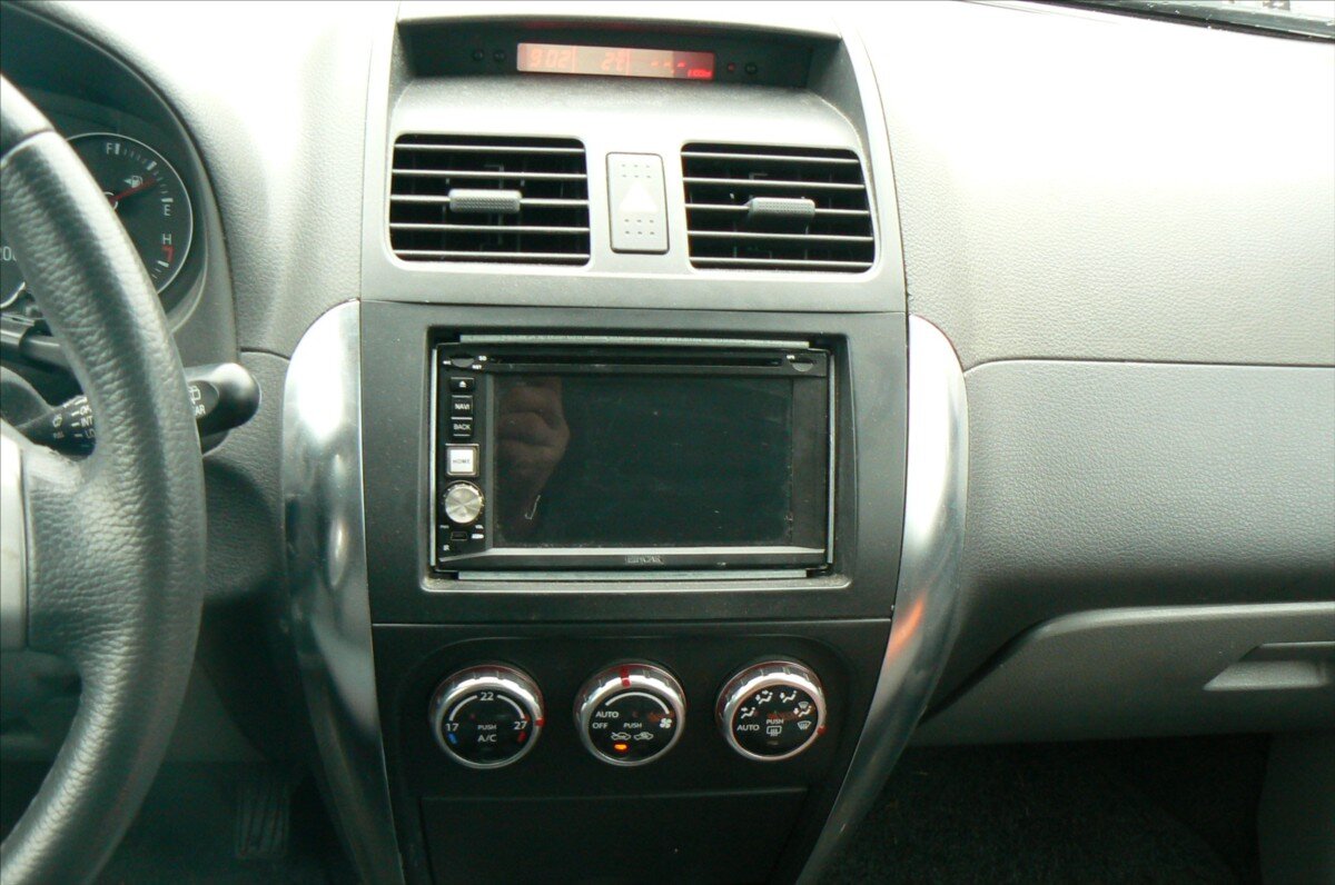 Suzuki SX4 SUV 1,6 l 79 kw