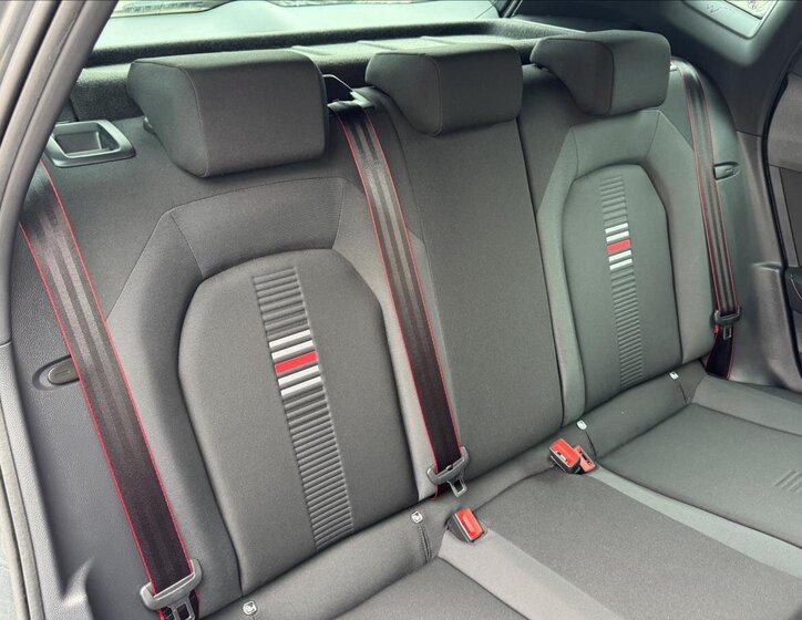 Seat Arona Hatchback 1,6 l 85 kw