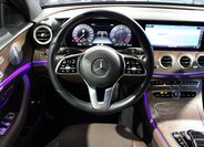 Mercedes-Benz Třídy E Sedan / Limuzína 1,6 l 118 kw