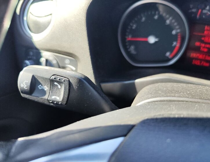 Ford Mondeo Kombi 1,6 l 118 kw