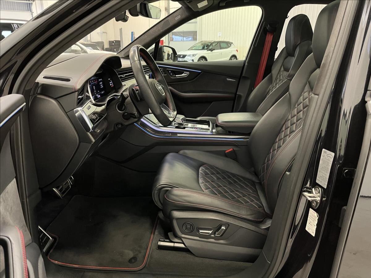Audi SQ7 Kombi 4,0 l 320 kw