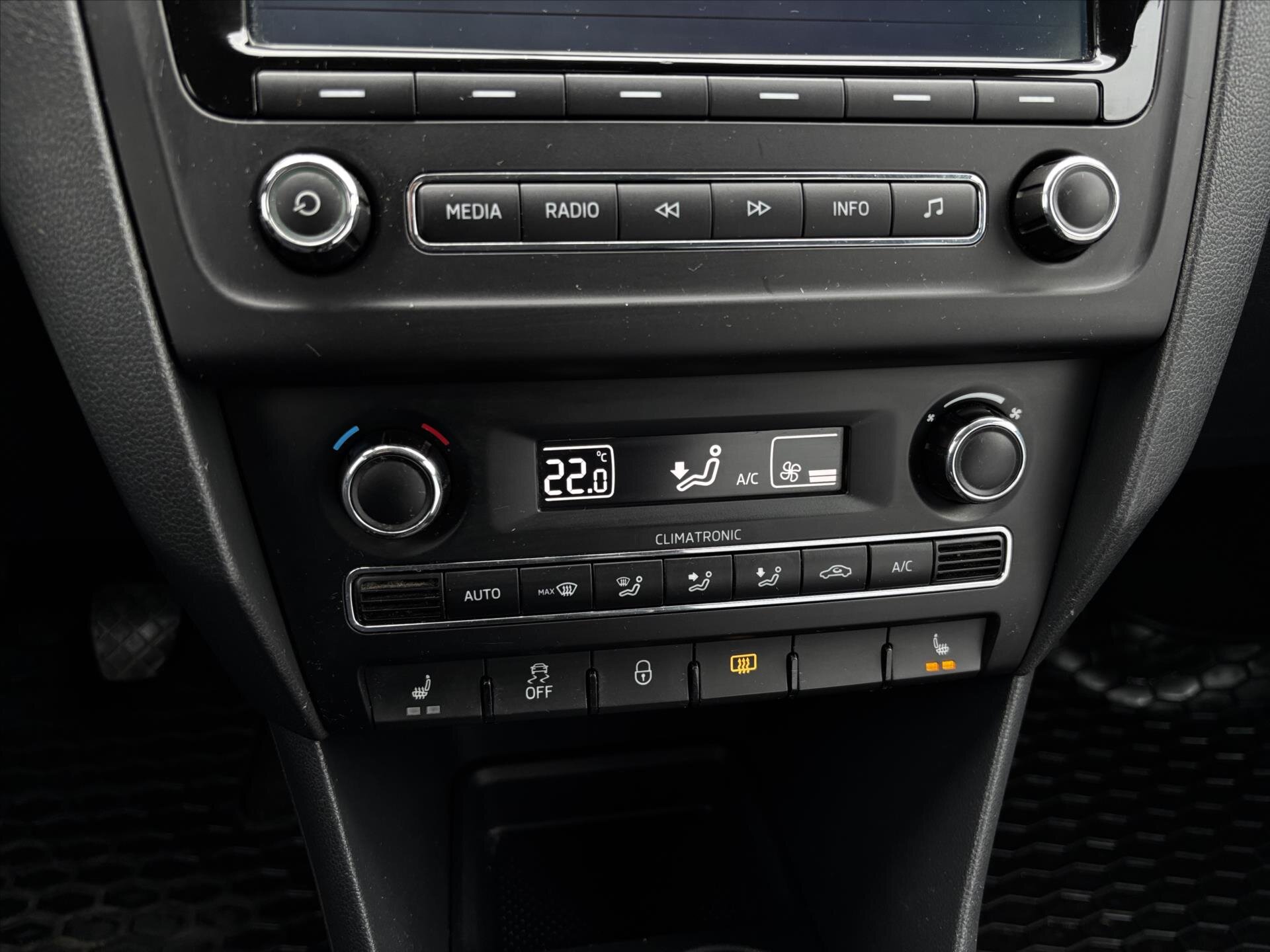 Škoda Rapid Liftback 1,2 l 63 kw