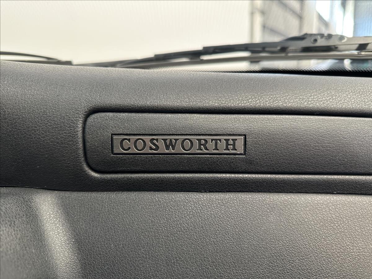 Ford Escort Hatchback 2,0 l 162 kw