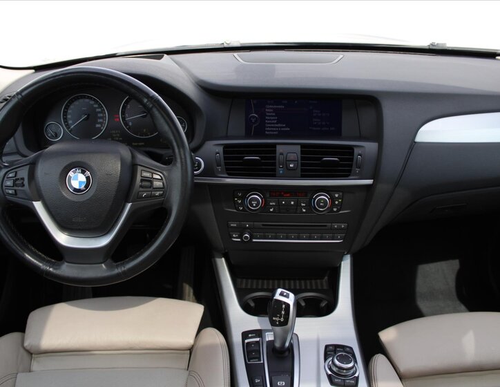 BMW X3 SUV 3,0 l 225 kw