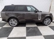 Land Rover Range Rover SUV 4,4 l 390 kw