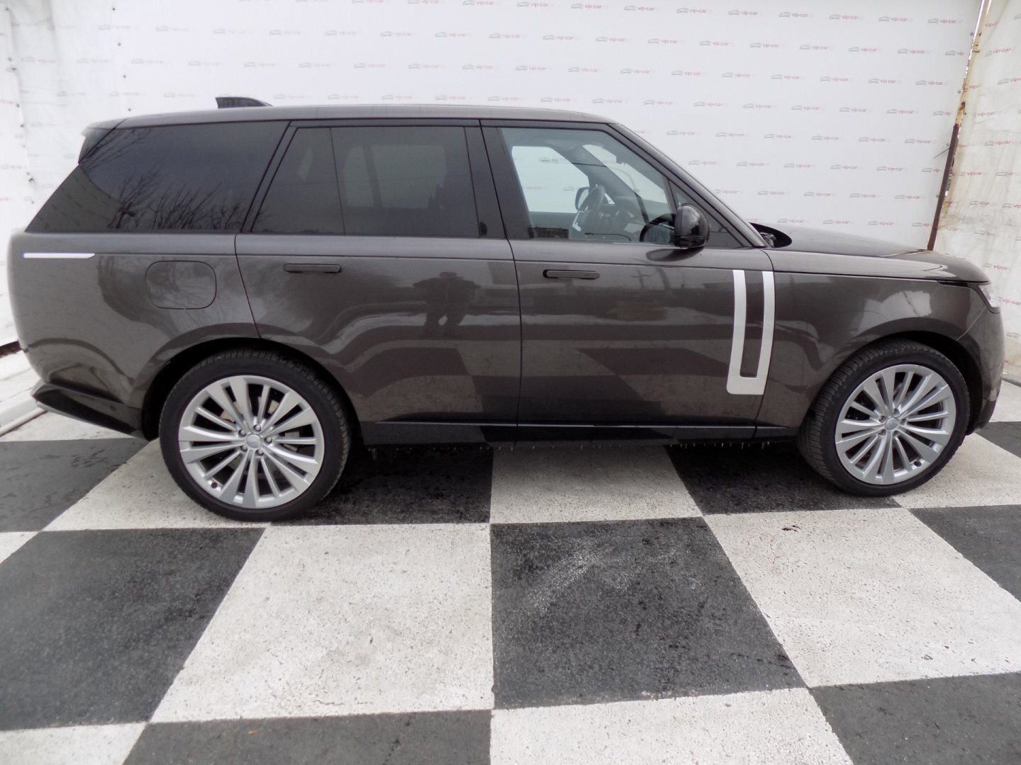 Land Rover Range Rover SUV 4,4 l 390 kw