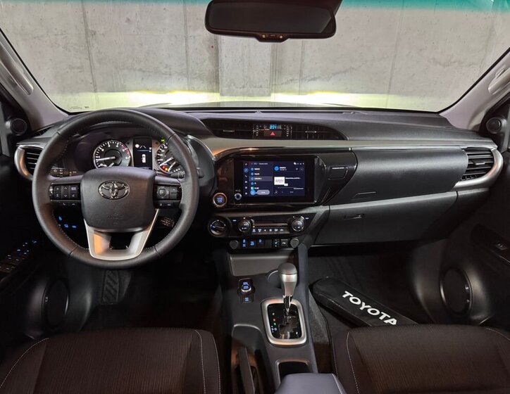 Toyota Hilux Pick-up 2,8 l 150 kw