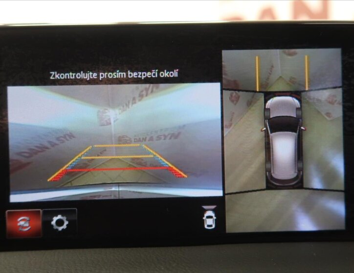 Mazda CX-5 SUV / Terénní 2,0 l 121 kw