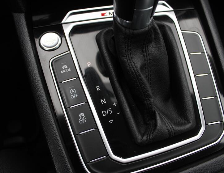 Volkswagen Passat 24