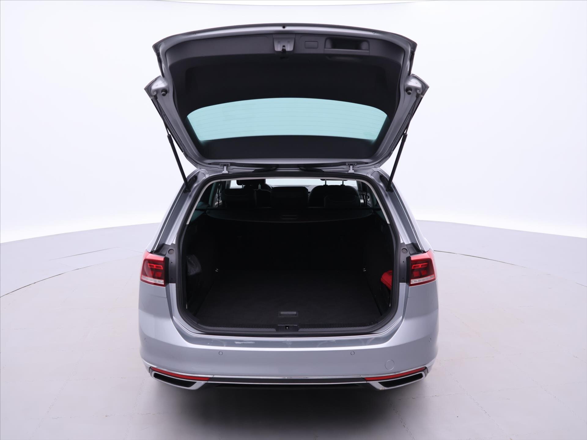 Volkswagen Passat Kombi 2,0 l 110 kw