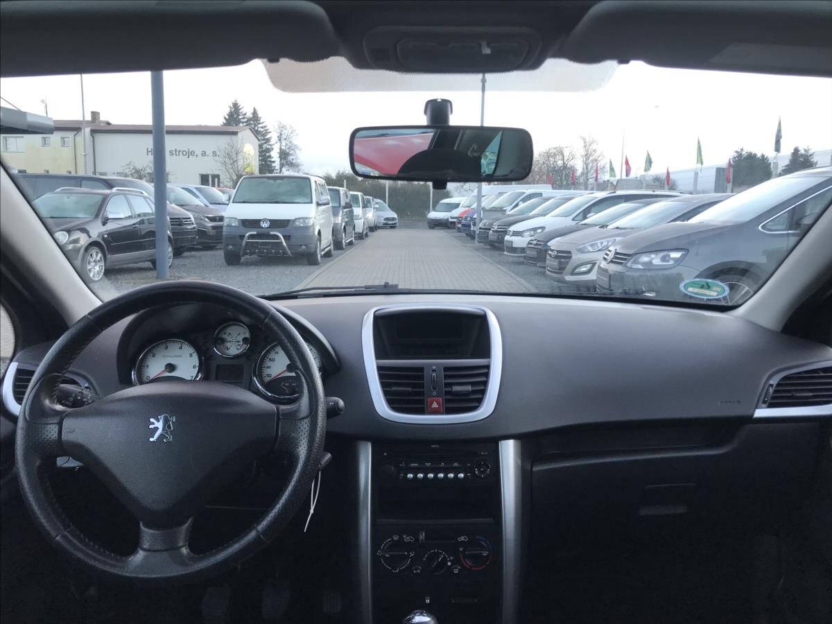 Peugeot 207 Hatchback 1,6 l 88 kw