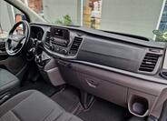 Ford Transit Custom 13