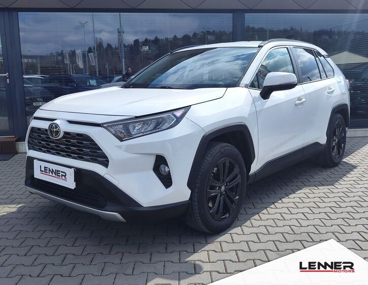 Toyota RAV4 SUV / Terénní 2,0 l 129 kw