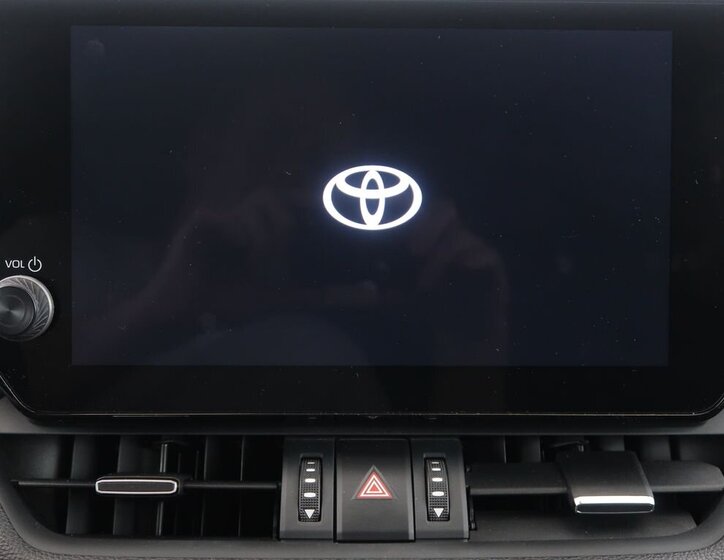 Toyota RAV4 SUV / Terénní 2,5 l 131 kw
