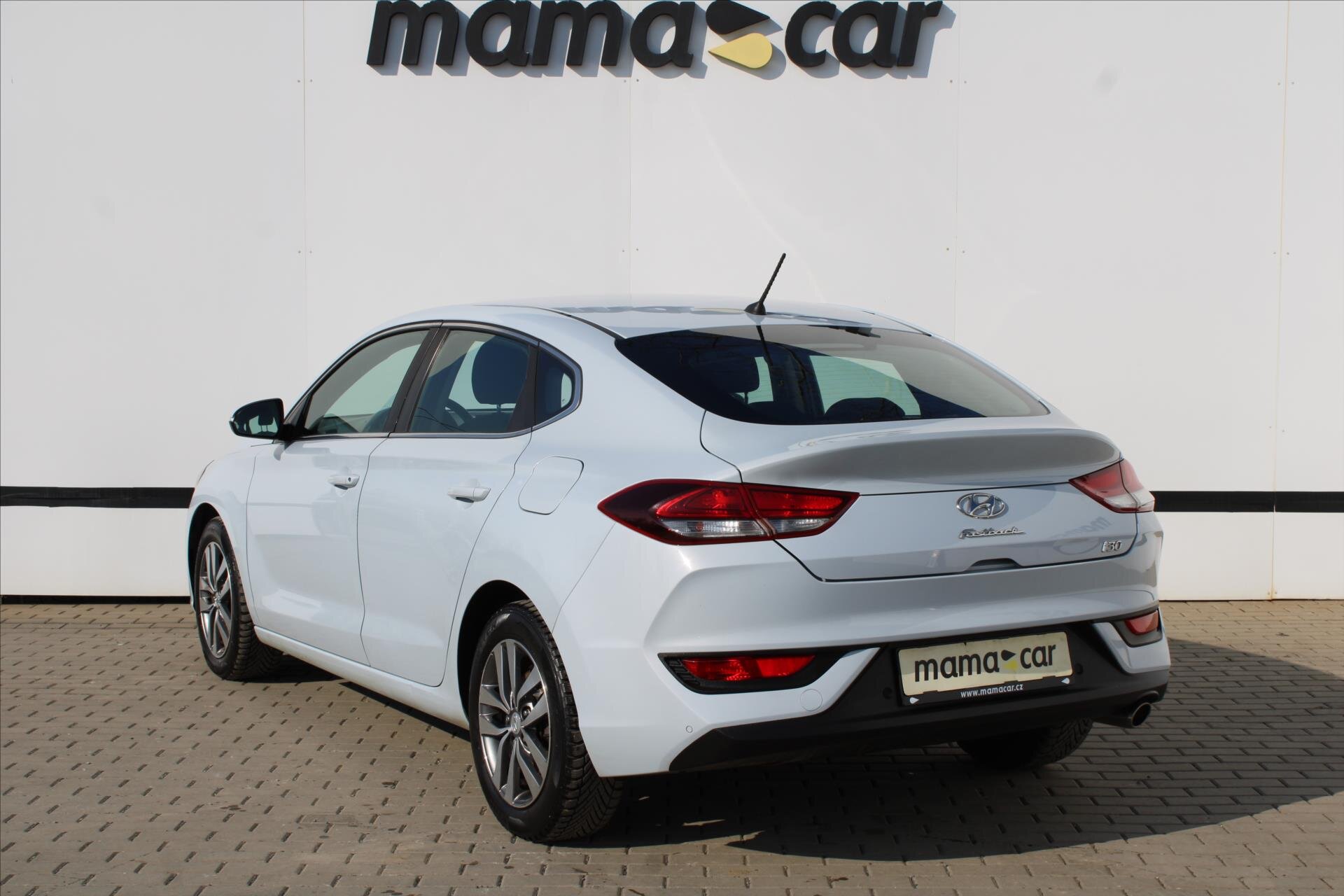 Hyundai i30 Hatchback 998,0 88 kw