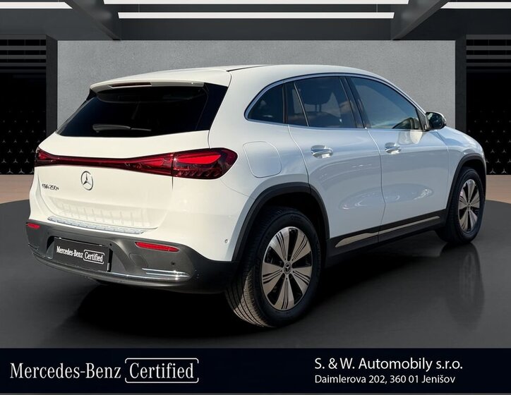 Mercedes-Benz EQA Kombi 0,0 140 kw