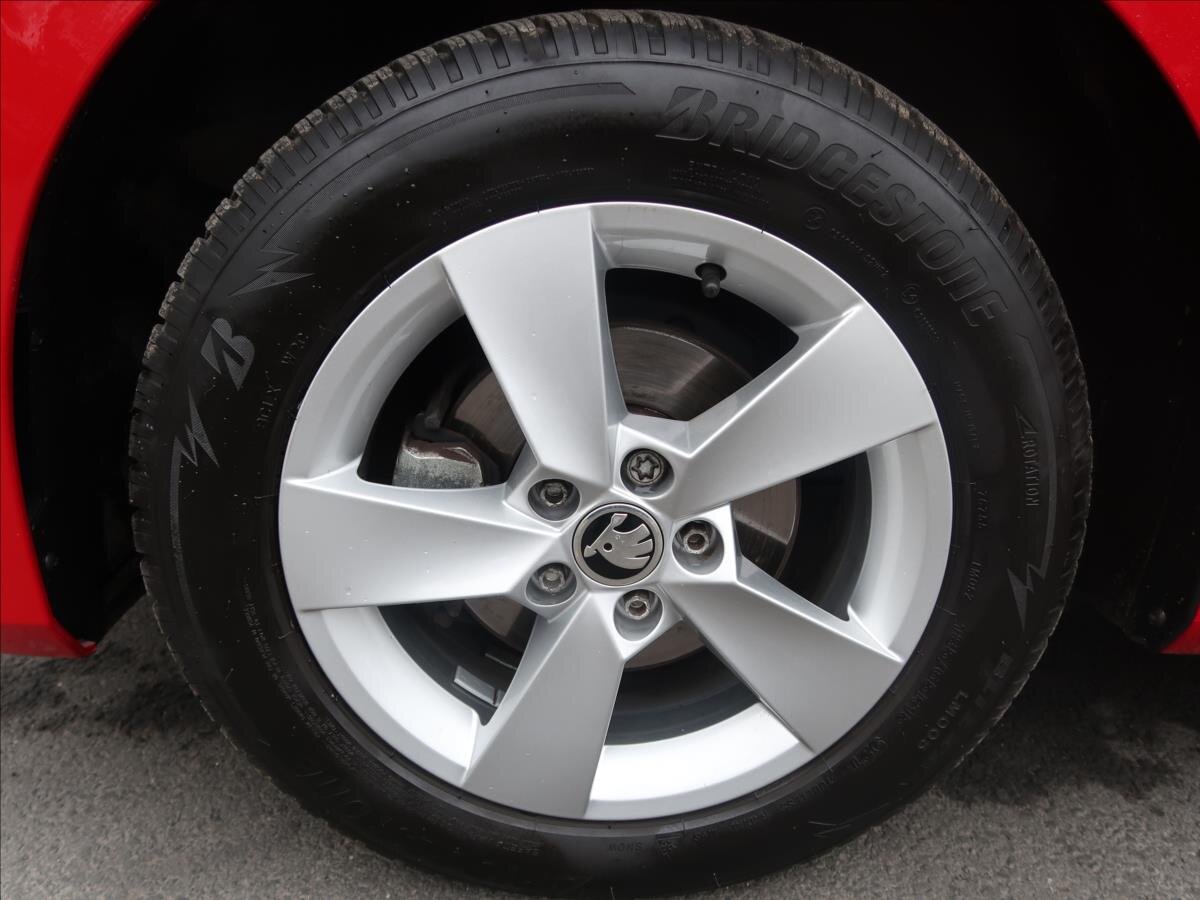 Škoda Fabia Hatchback 999,0 70 kw