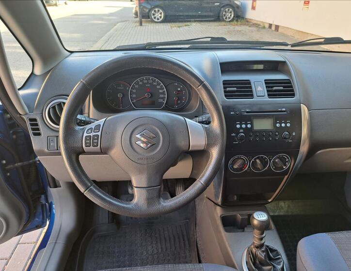 Suzuki SX4 17