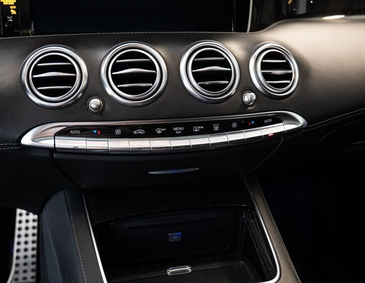 Mercedes-Benz Třídy S Kupé 4,7 l 335 kw