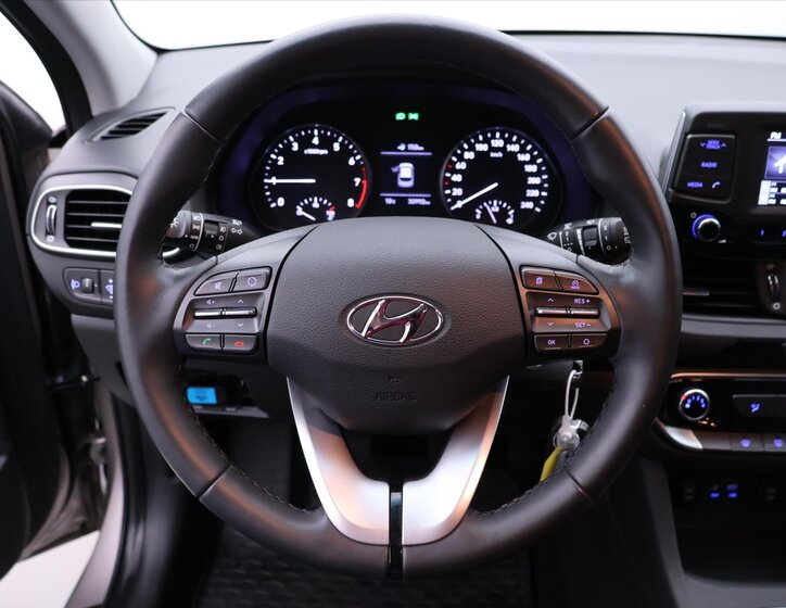 Hyundai i30 Hatchback 1,4 l 73 kw