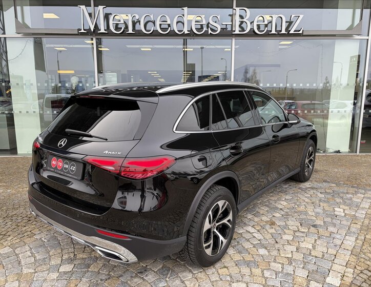 Mercedes-Benz GLC SUV / Terénní 2,0 l 145 kw