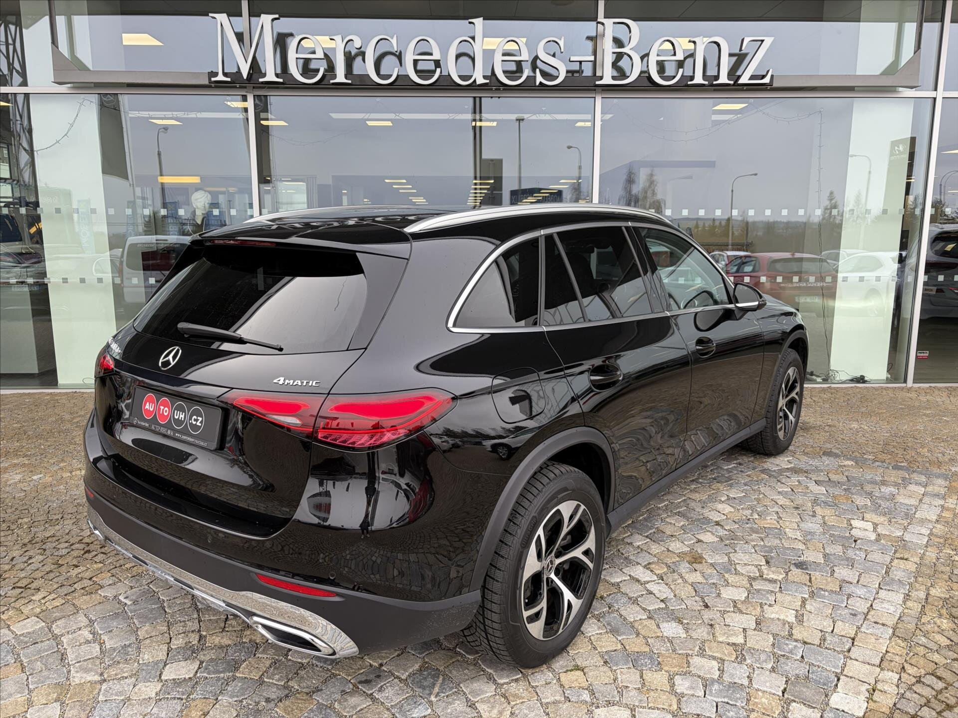 Mercedes-Benz GLC SUV / Terénní 2,0 l 145 kw