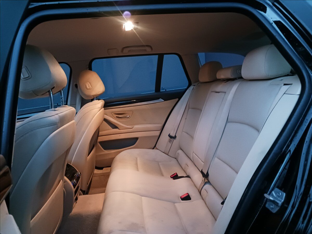 BMW Řada 5 Kombi 2,0 l 140 kw