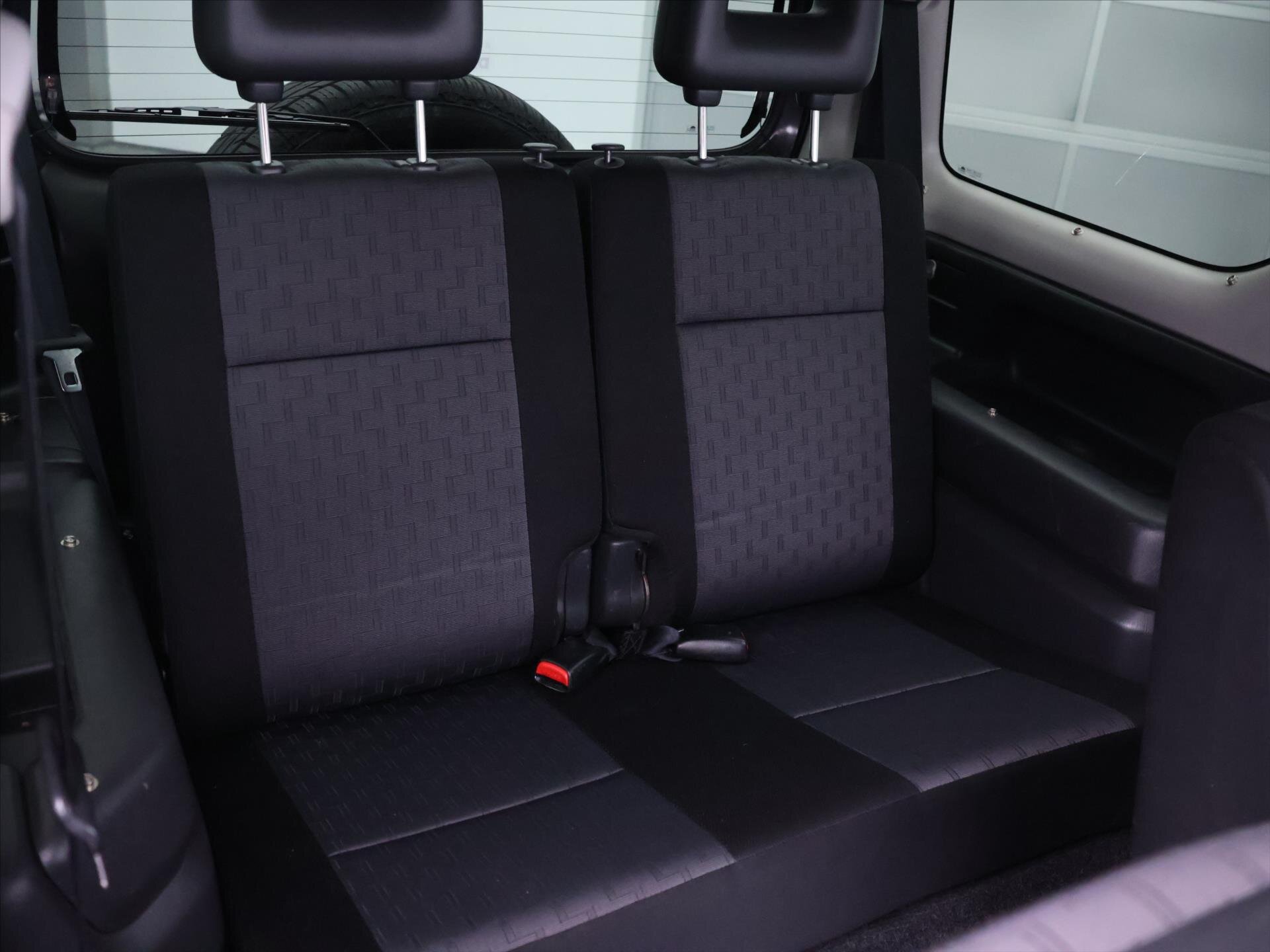 Suzuki Jimny SUV / Terénní 1,3 l 63 kw