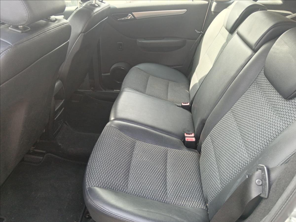 Mercedes-Benz Třídy B MPV 2,0 l 103 kw