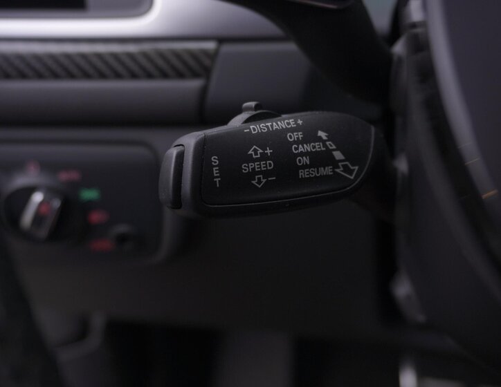 Audi RS 6 Hatchback 4,0 l 412 kw