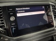 Volkswagen T-Roc SUV / Terénní 1,5 l 110 kw