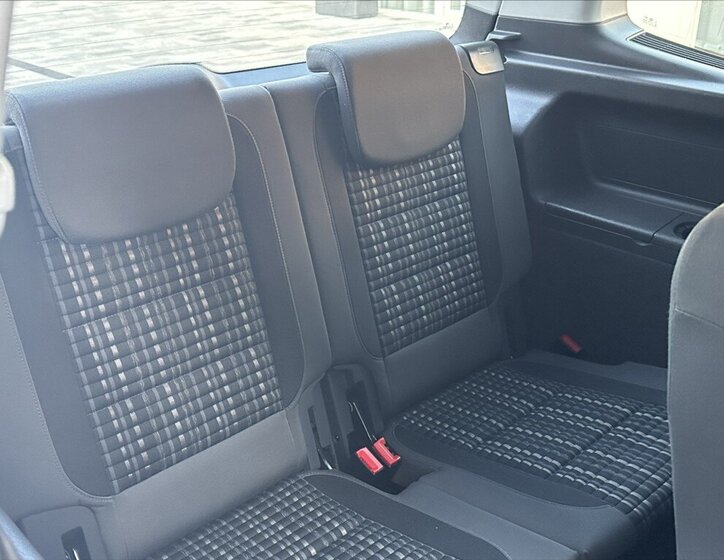 Volkswagen Touran MPV 1,4 l 103 kw