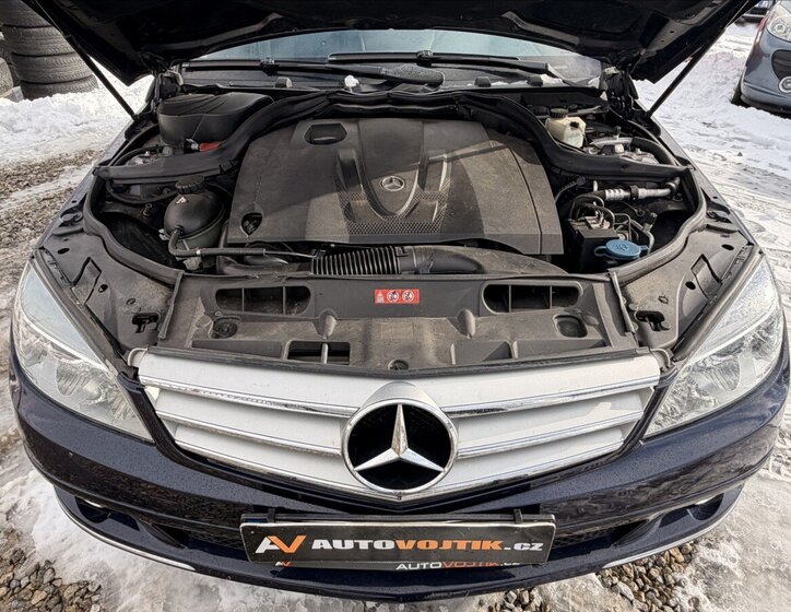 Mercedes-Benz Třídy C Kombi 2,1 l 125 kw