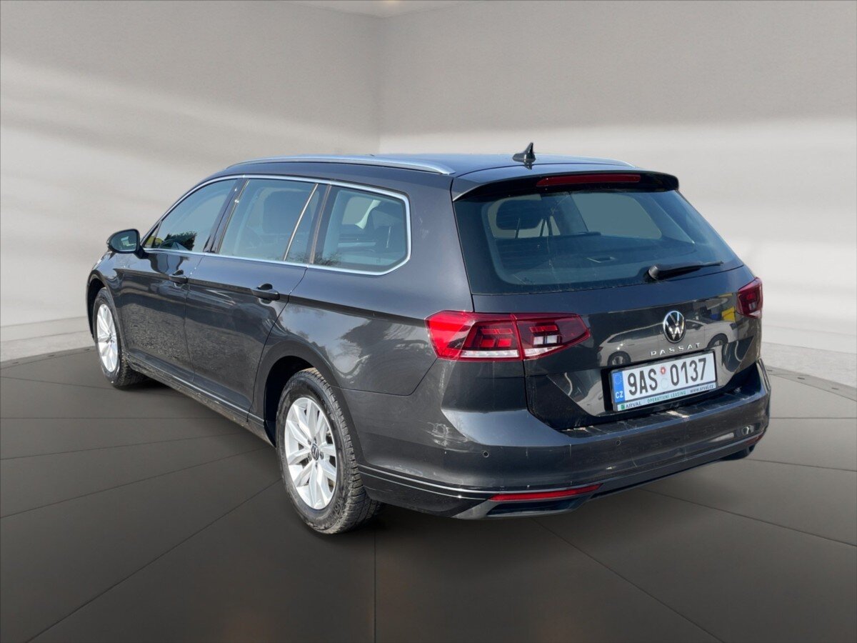 Volkswagen Passat Kombi 1,5 l 110 kw