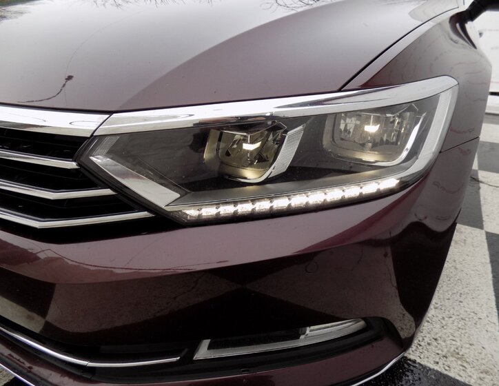 Volkswagen Passat Sedan 2,0 l 140 kw