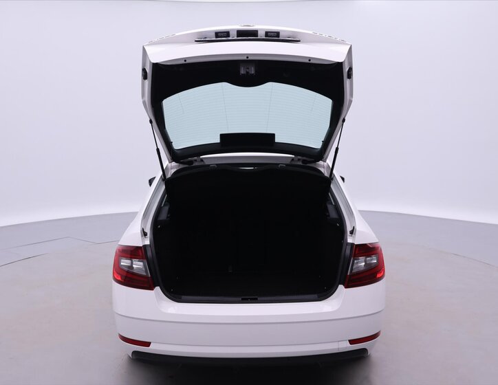 Škoda Octavia Liftback 1,6 l 85 kw