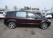 Ford S-MAX MPV 2,0 l 107 kw
