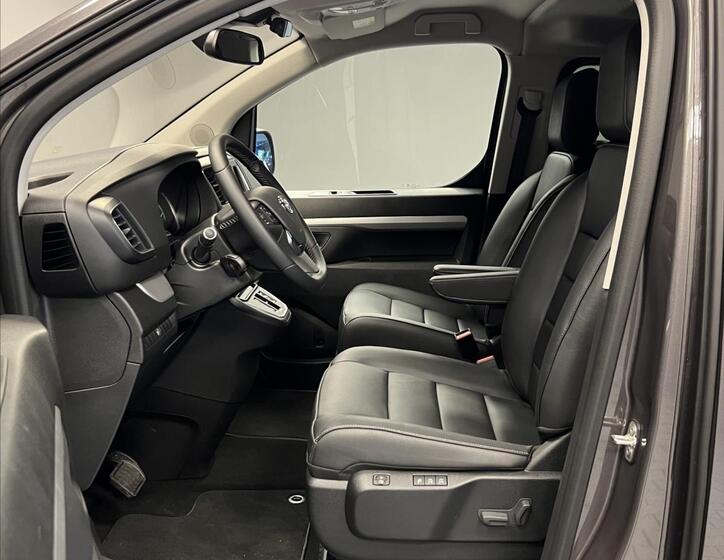 Toyota ProAce Verso 6