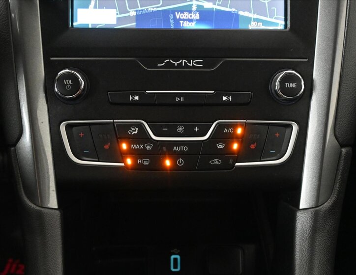 Ford Mondeo Kombi 2,0 l 140 kw