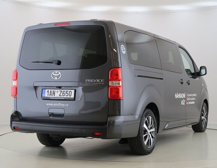 Toyota ProAce Verso VAN / Minibus 2,2 l 0