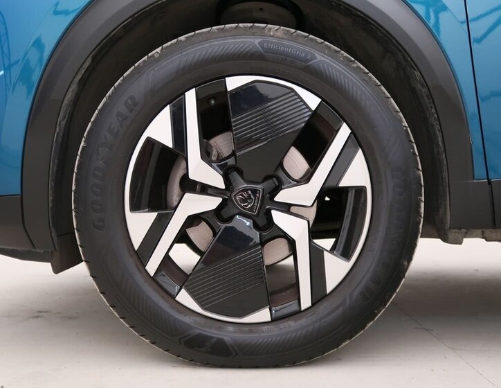 Peugeot 2008 SUV / Terénní 1,2 l 74 kw