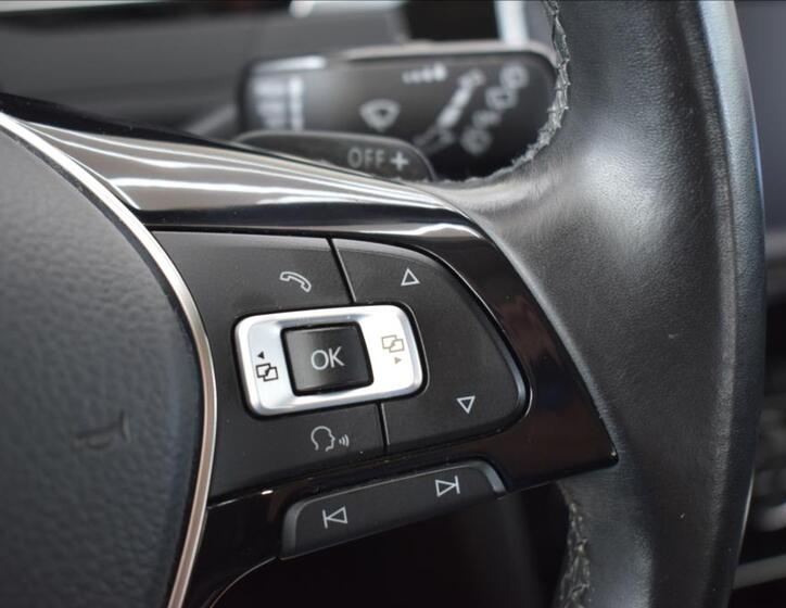 Volkswagen Passat 34