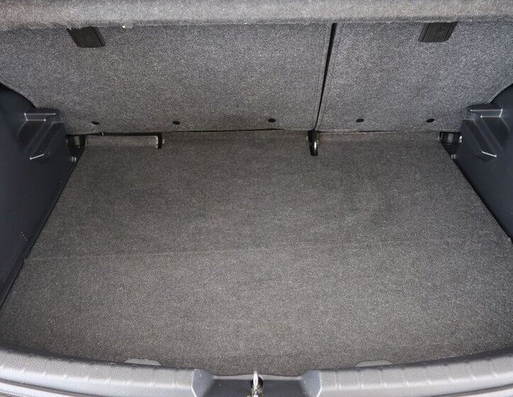 Toyota Yaris Hatchback 1,3 l 73 kw