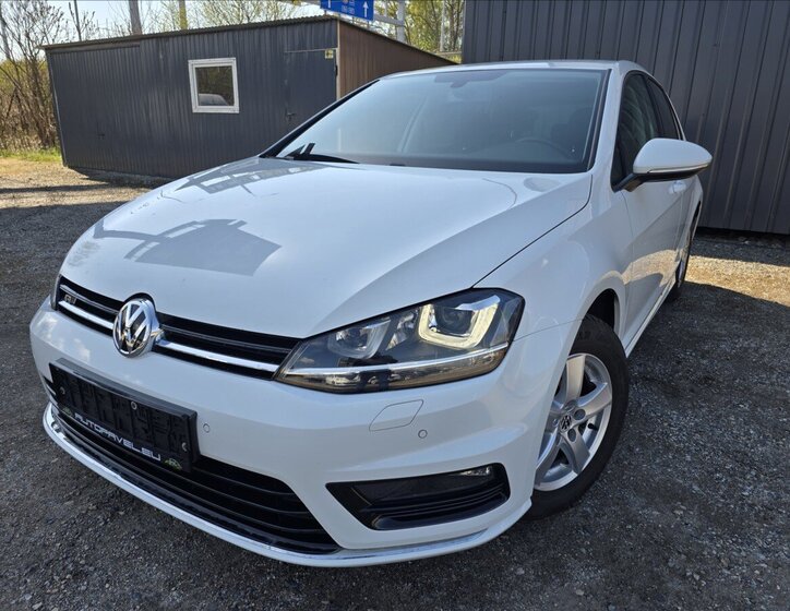 Volkswagen Golf Hatchback 1,2 l 63 kw