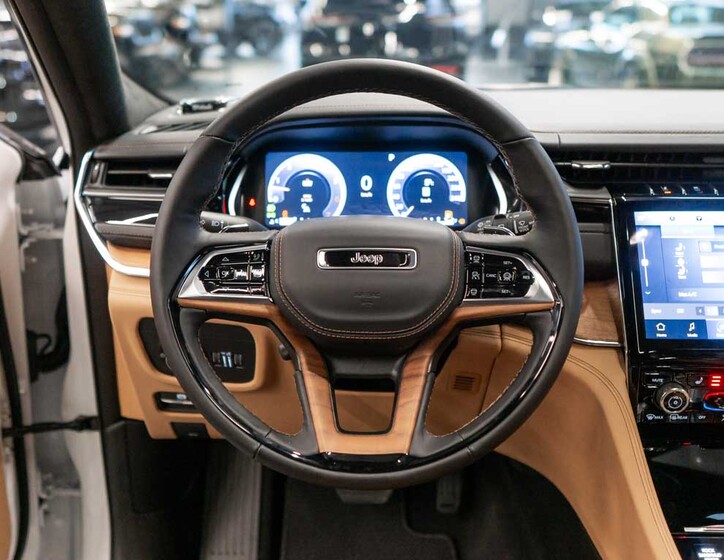 Jeep Grand Cherokee 21