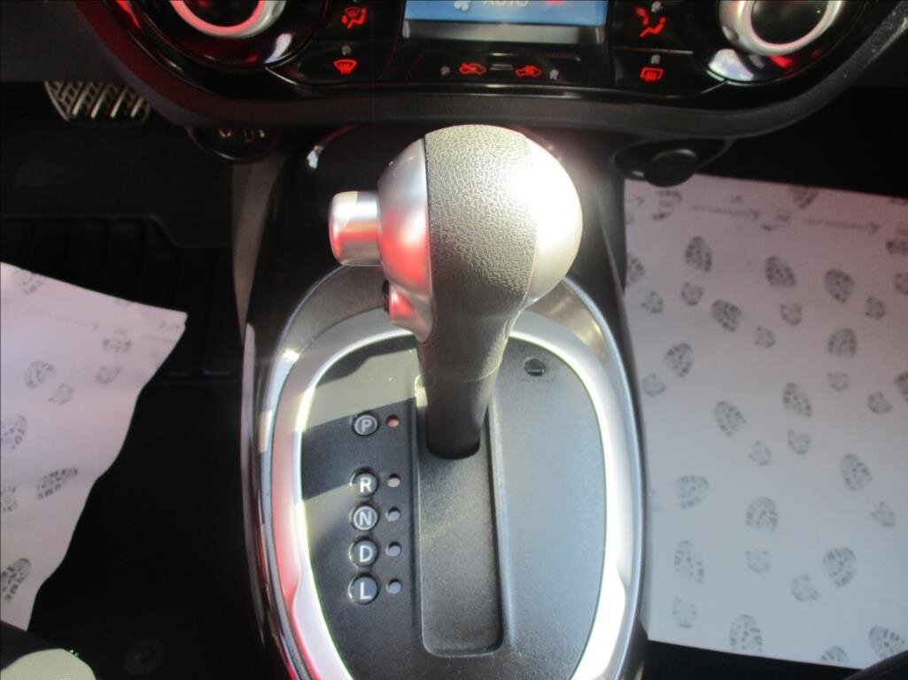 Nissan Juke SUV / Terénní 1,6 l 83 kw