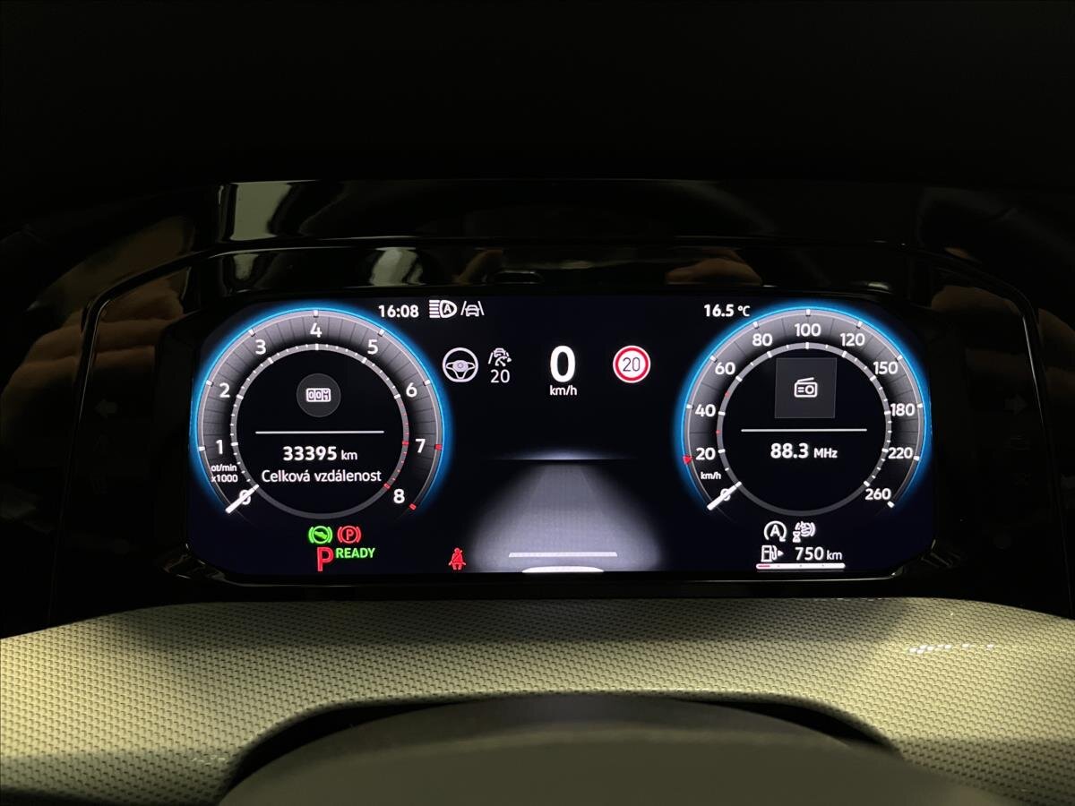 Volkswagen Golf Kombi 1,5 l 110 kw