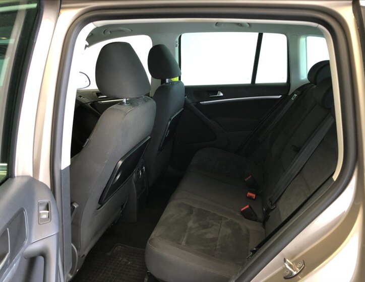 Volkswagen Tiguan SUV 2,0 l 103 kw