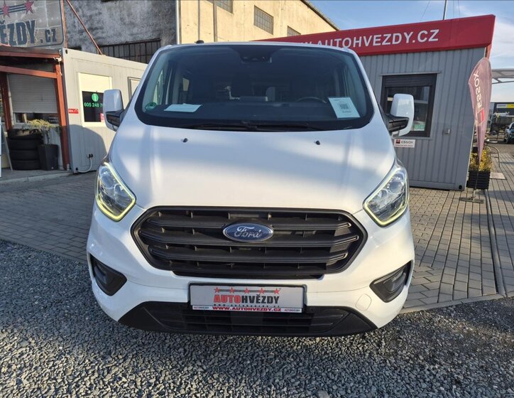 Ford Tourneo Custom MPV 2,0 l 96 kw